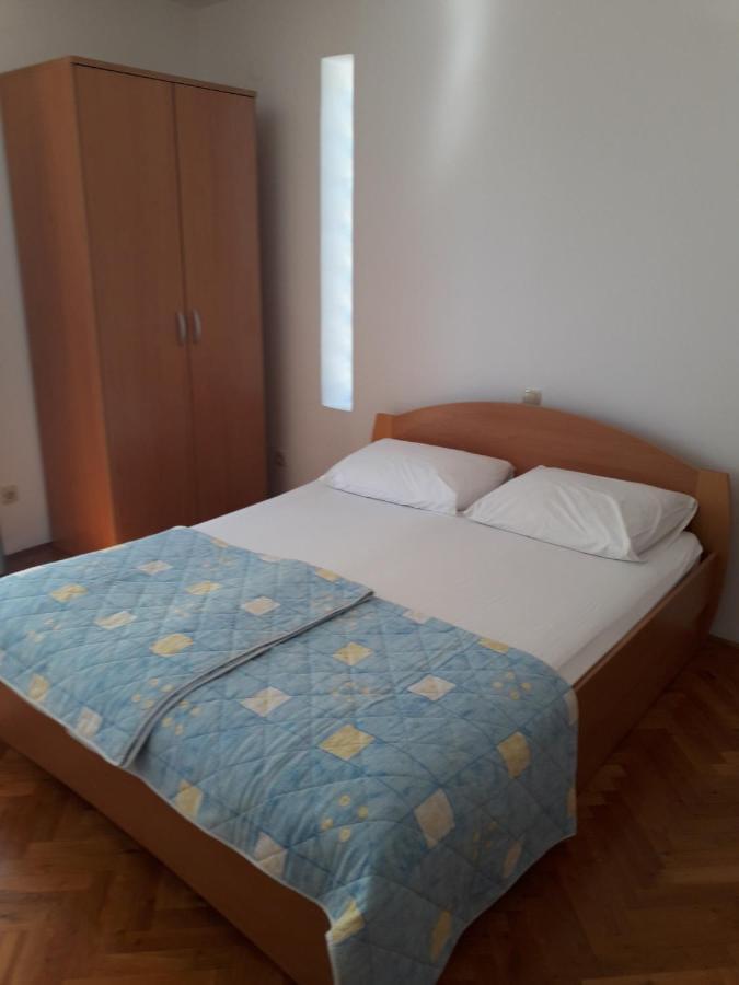 Apartments Miljenko Novalja Bagian luar foto