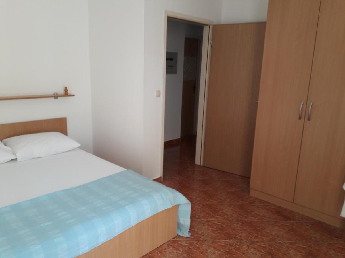 Apartments Miljenko Novalja Bagian luar foto