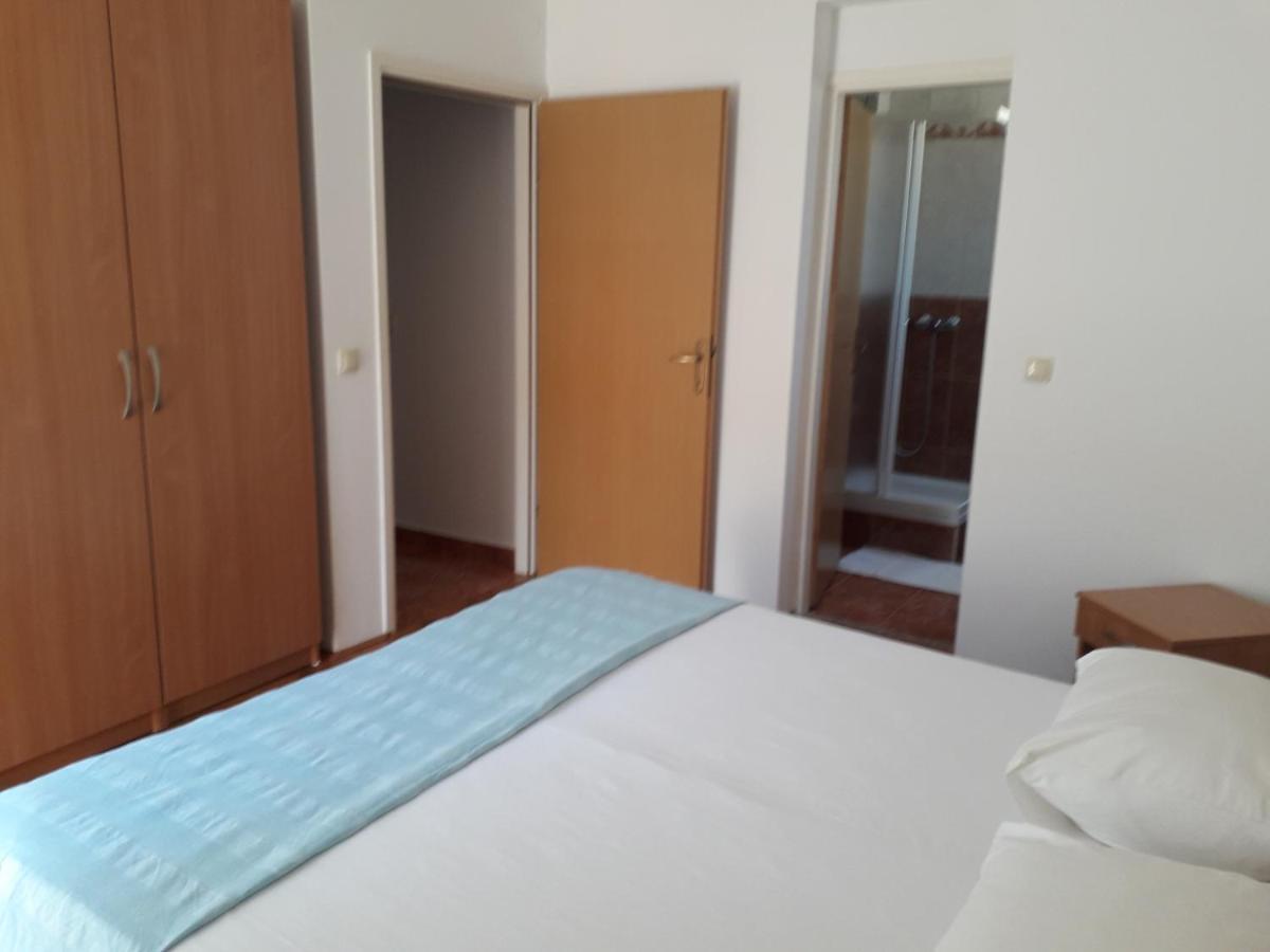 Apartments Miljenko Novalja Bagian luar foto