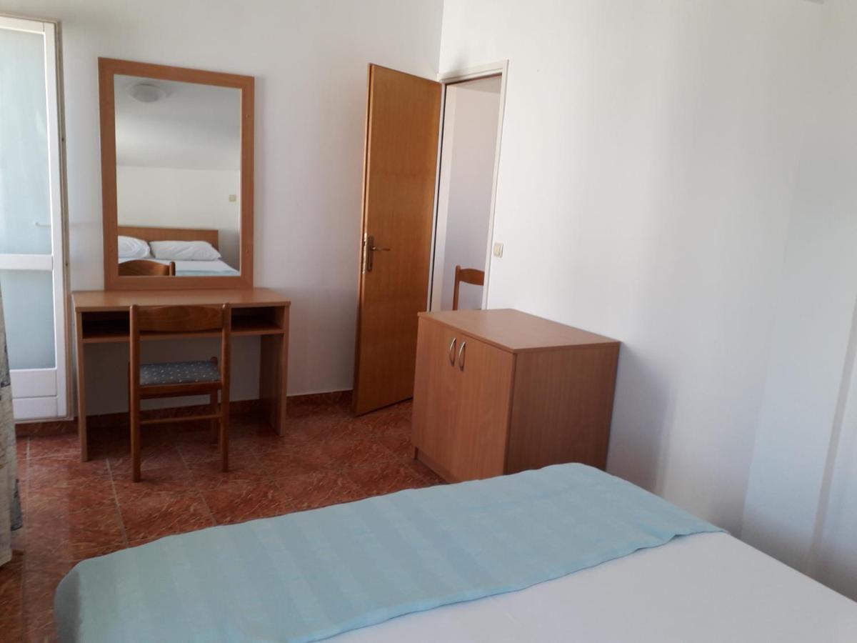 Apartments Miljenko Novalja Bagian luar foto